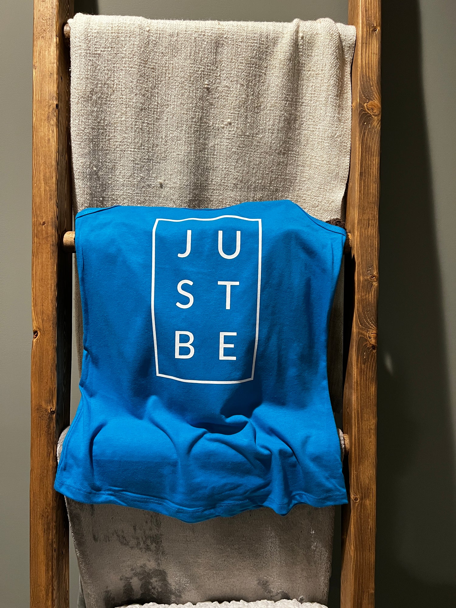 JUSTBE Grid